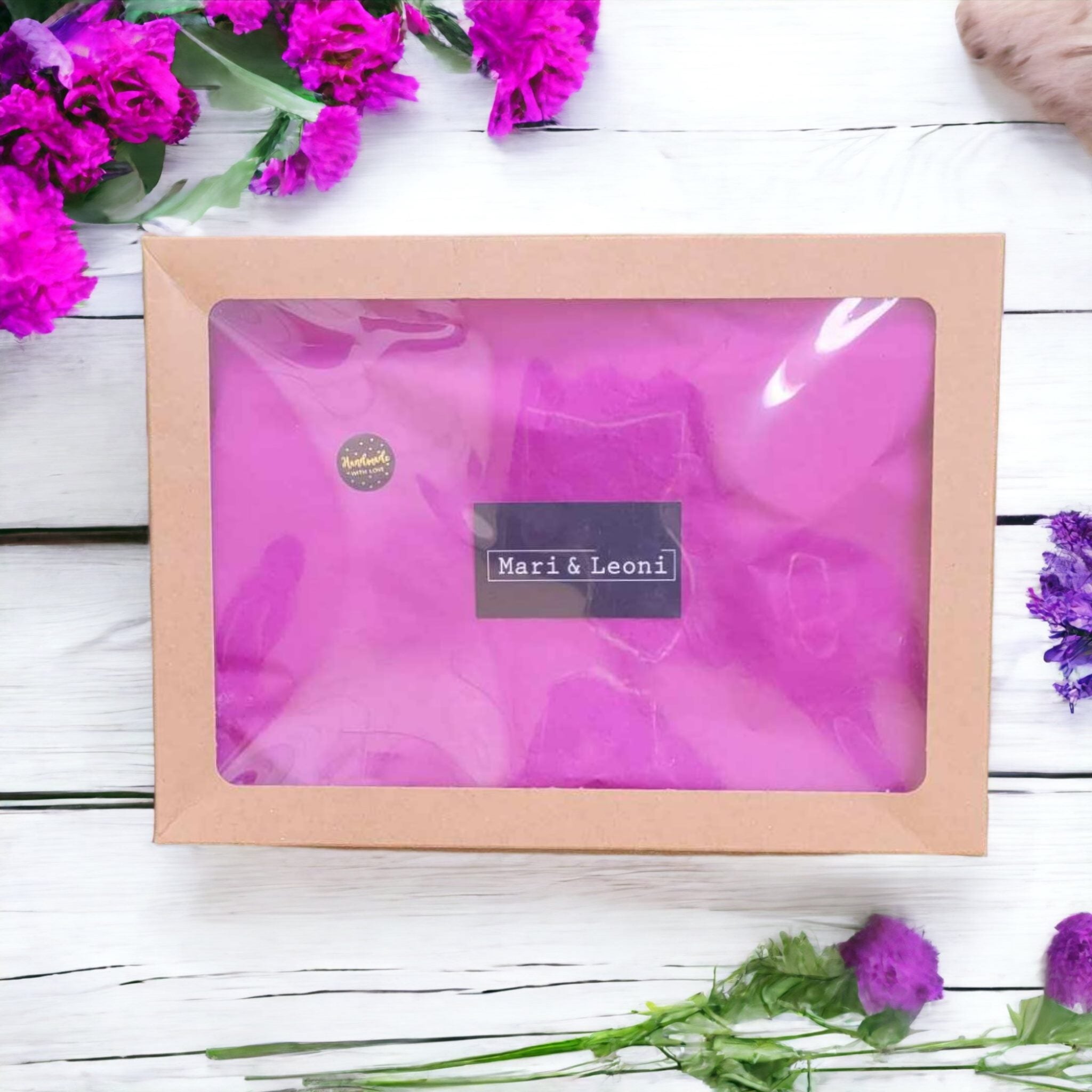 Embrace the Excitement: 5 Compelling Reasons for Women to Buy a Fashion Surprise Box