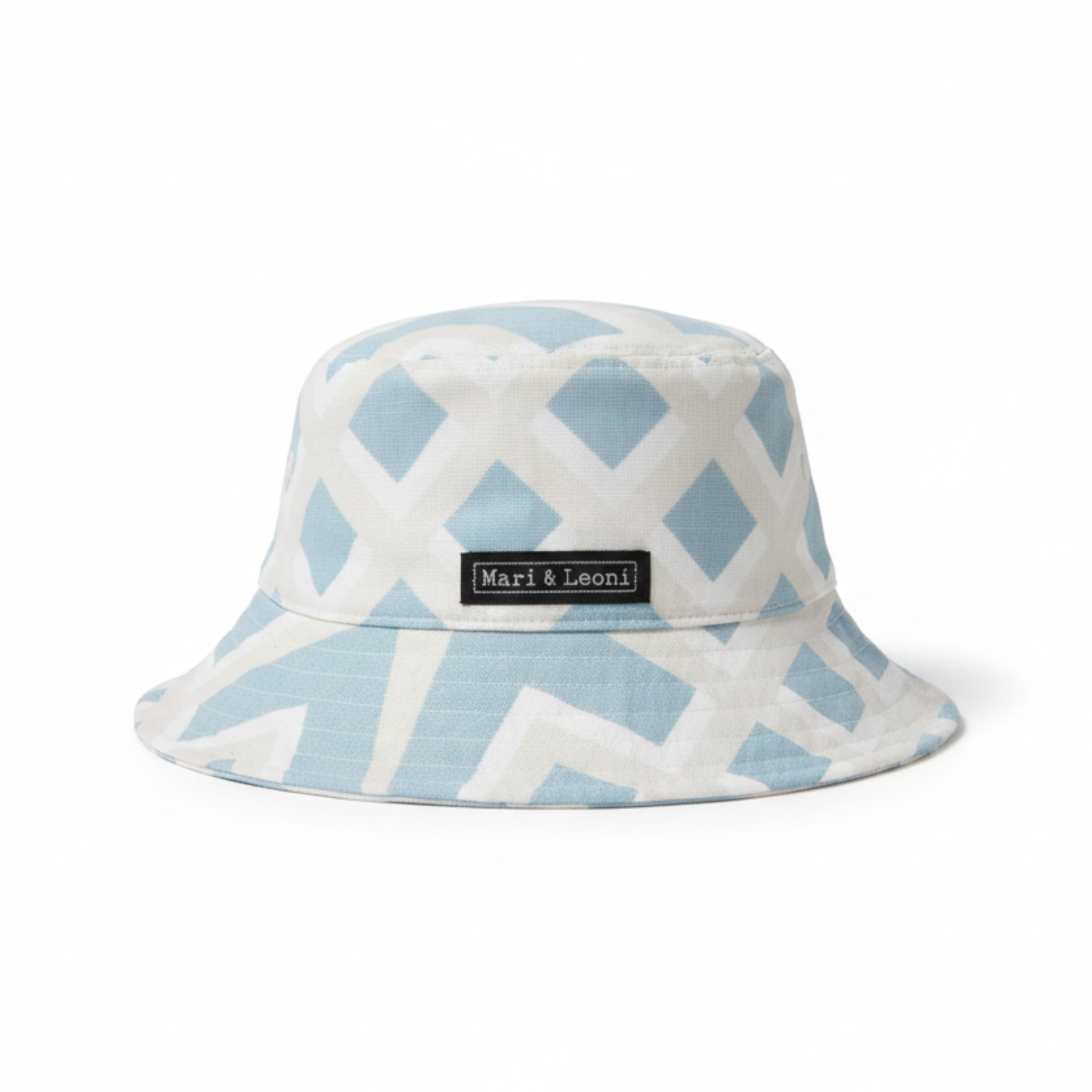 כובע פשתן בהדפס משולשים