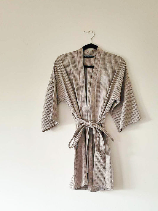 Grey pique kimono robe